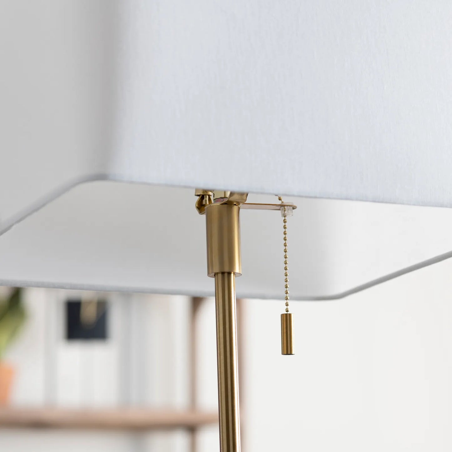 Brooks Pull Chain Buffet Lamp