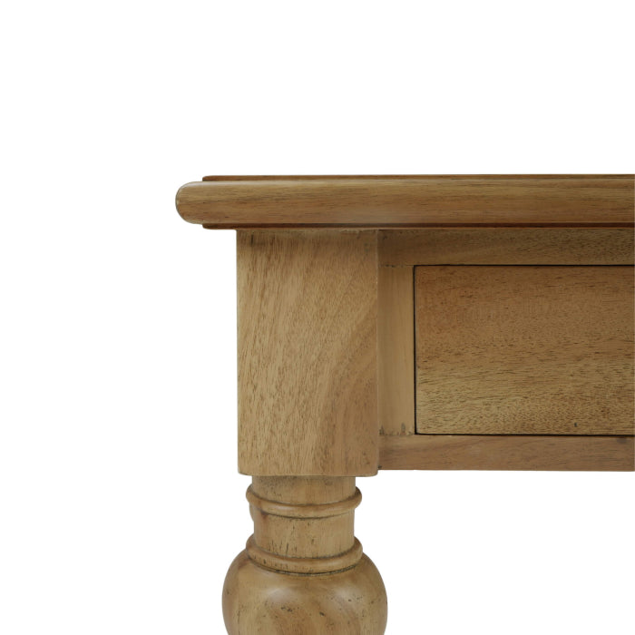 The Henry Accent Table