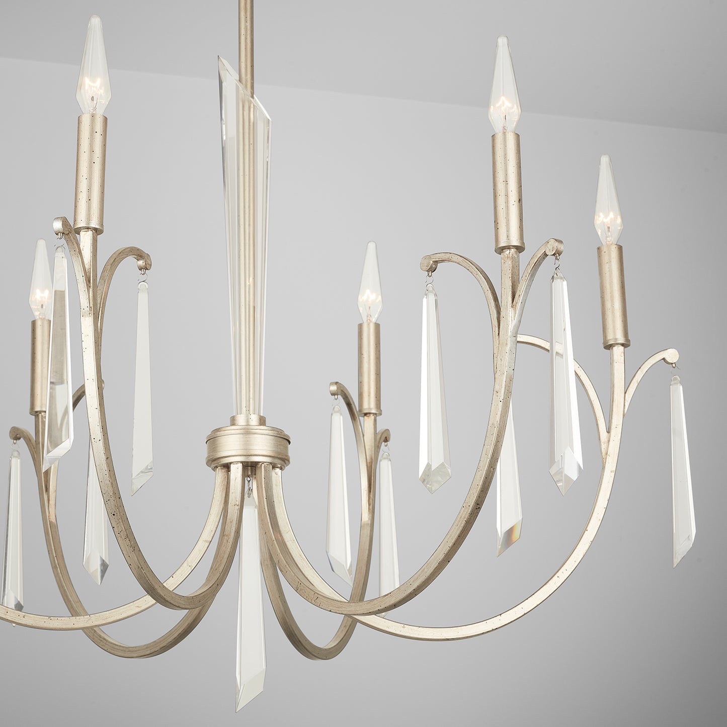 Gwyneth Medium Chandelier in Winter Gold