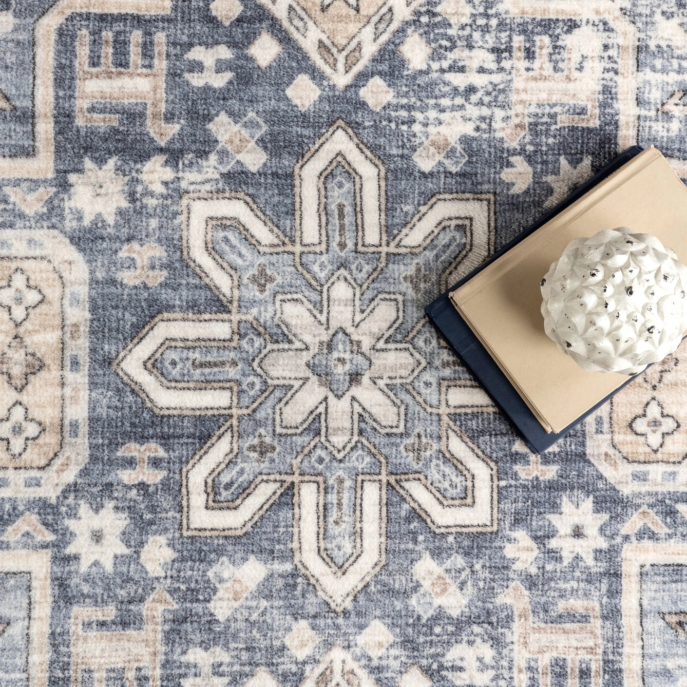 Jayley Vintage Washable Medallion Rug 8x10