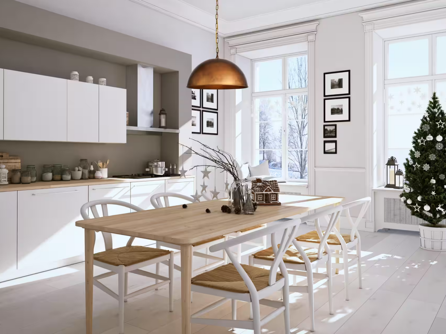 Merce Pendant in Manual Brass